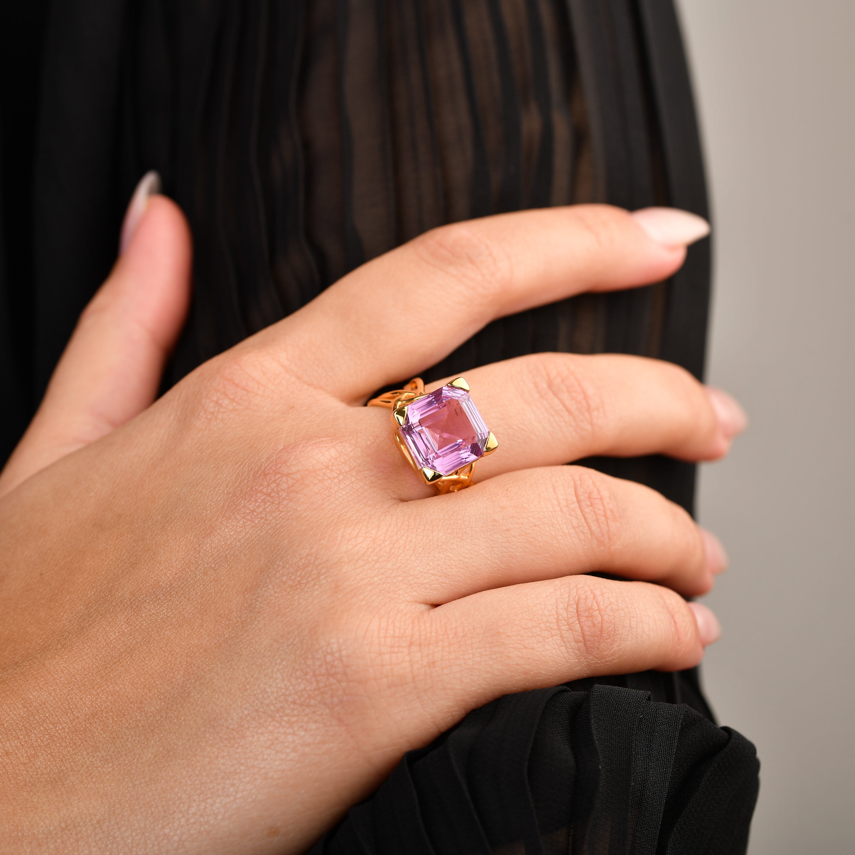 Amethia Kunzite Quartz Ring