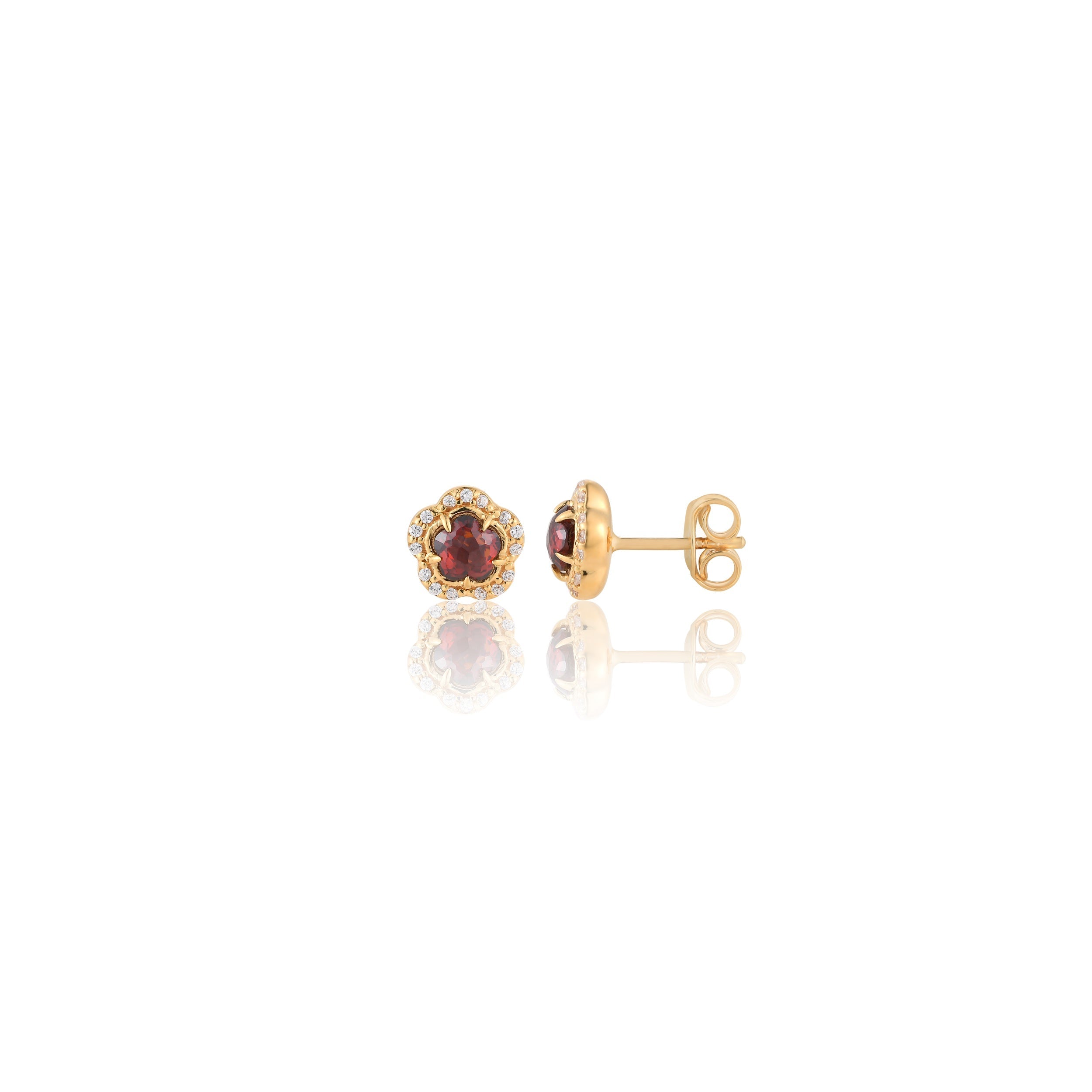 Blossom Garnet-Blaze Stud Earrings