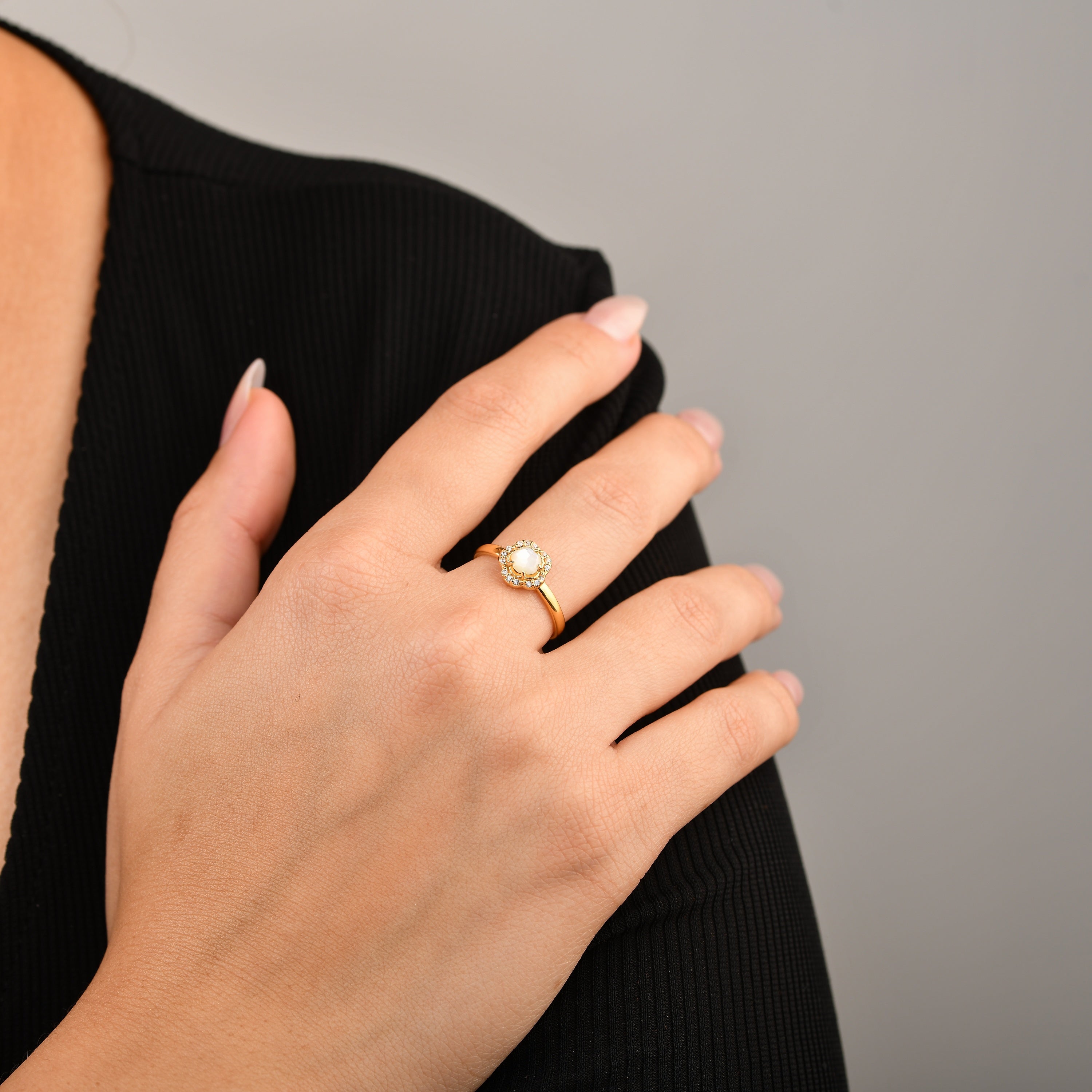 Blossom Mother of Pearl Ring
