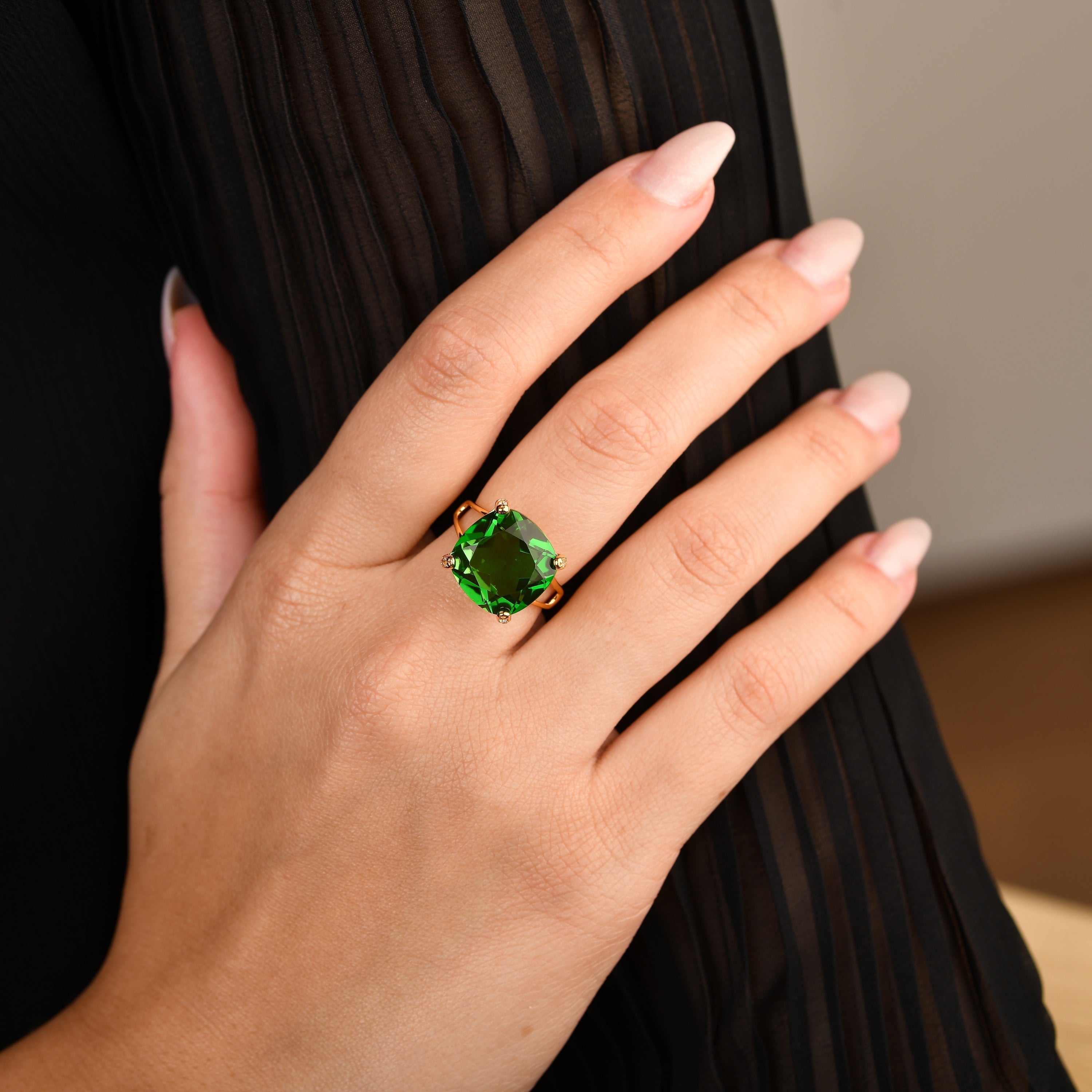 Cypress Chrome Diopside Quartz Ring
