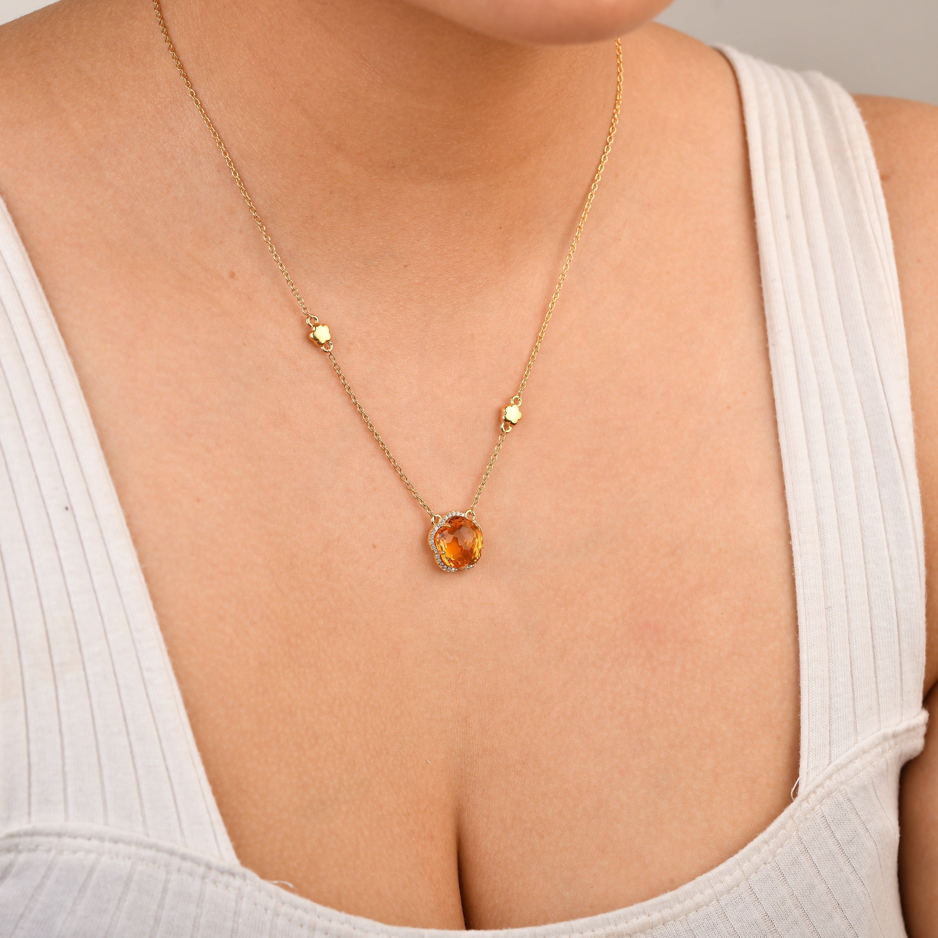 Bloom Citrine-Gleam Pendant